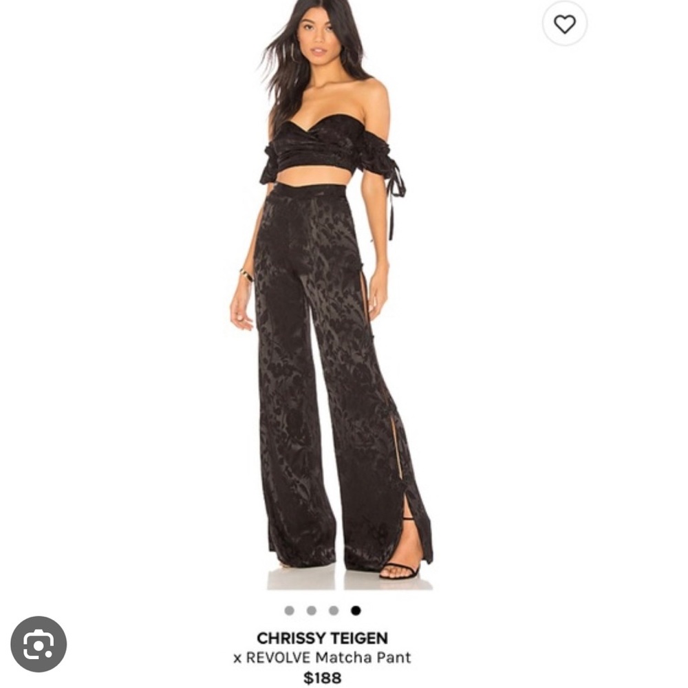 Chrissy Teigen x Revolve Matcha Pant